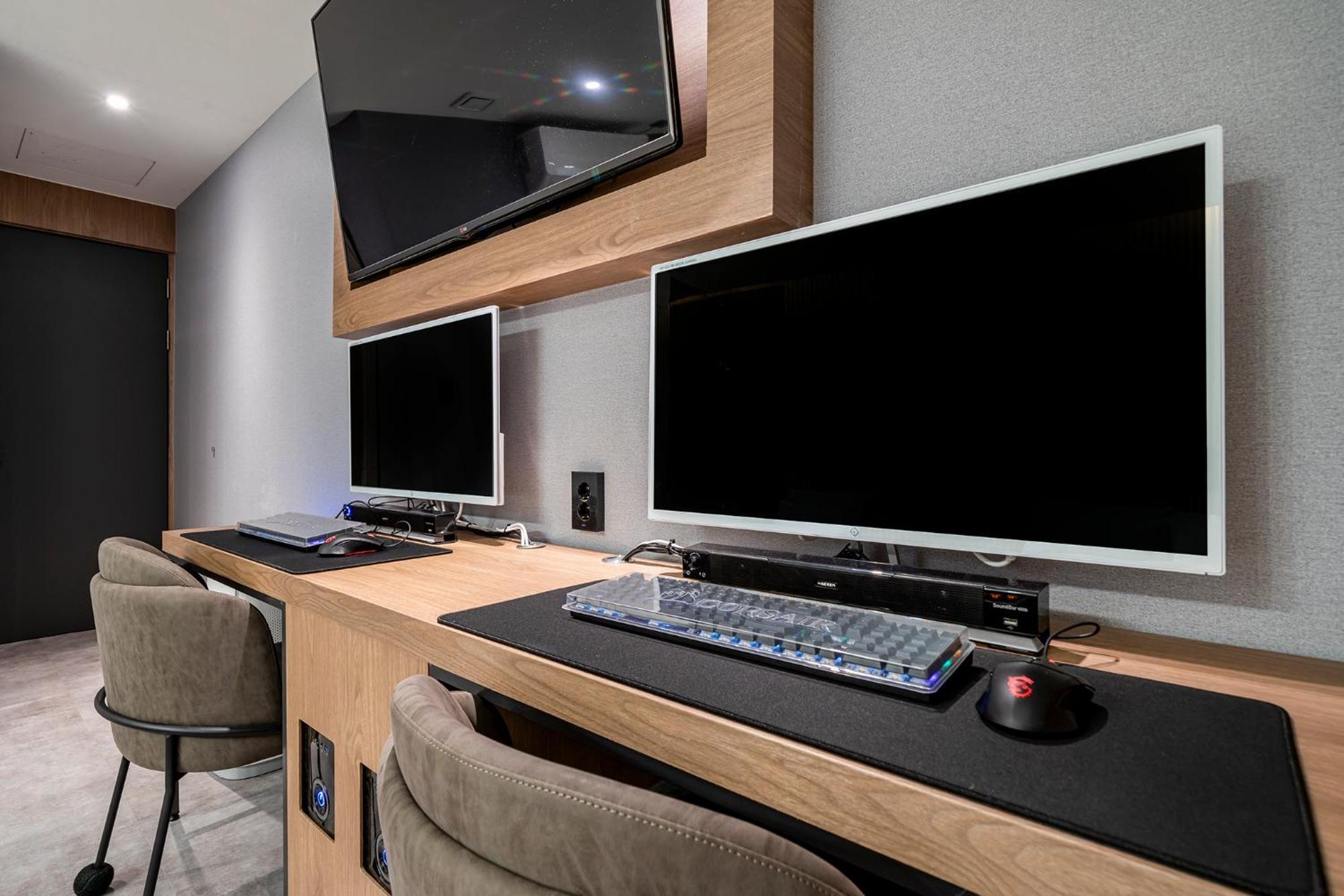 Urban Brown Hotel Chungju City Hall מראה חיצוני תמונה