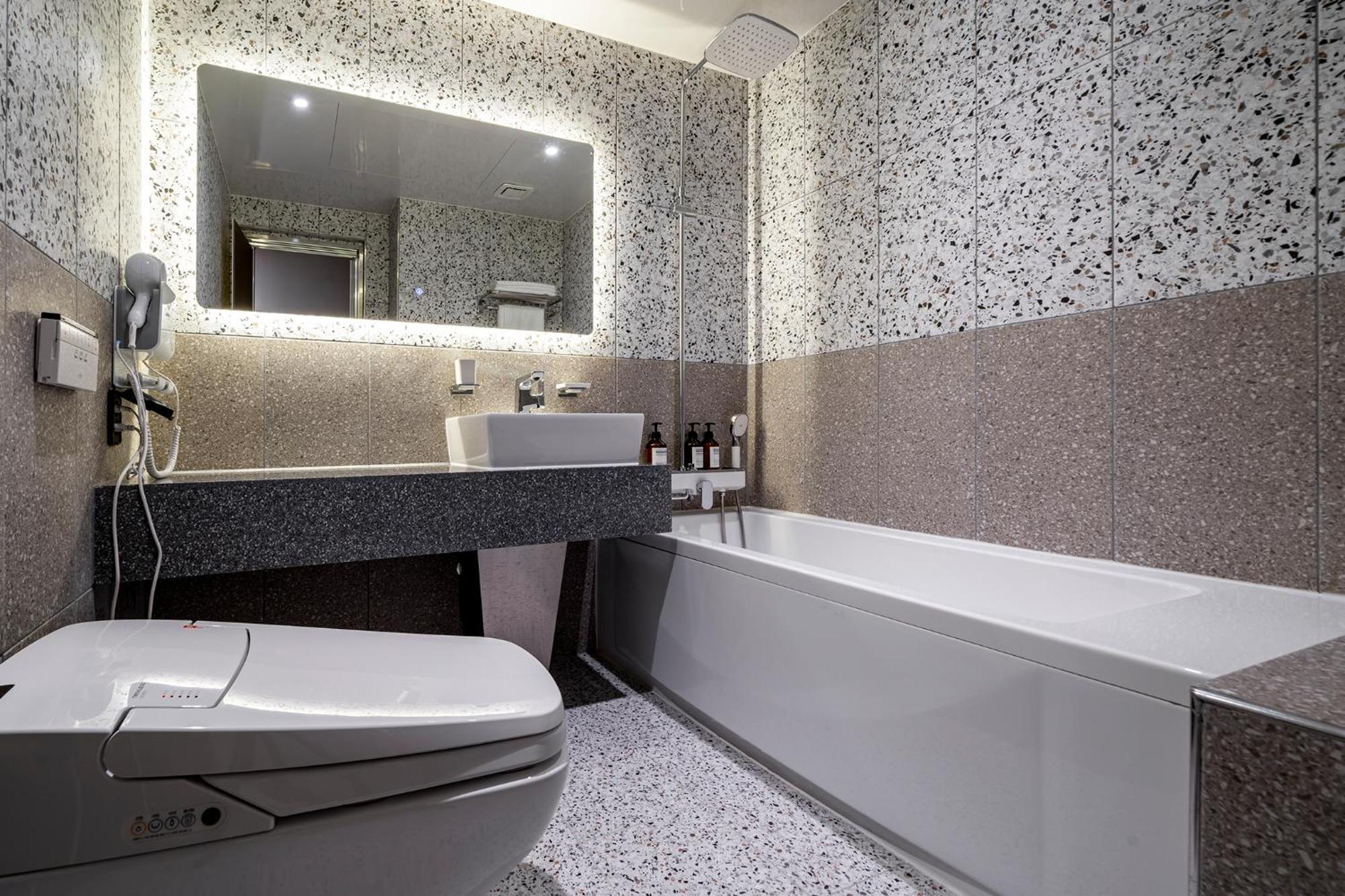 Urban Brown Hotel Chungju City Hall מראה חיצוני תמונה