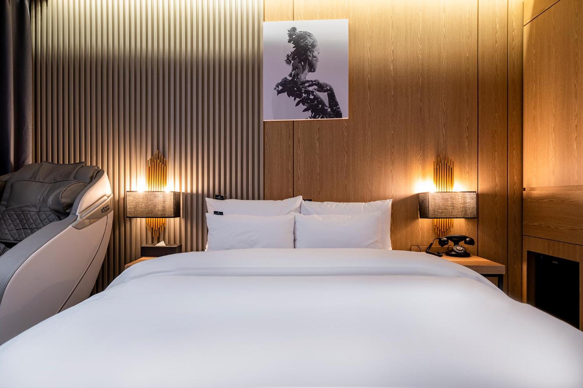 Urban Brown Hotel Chungju City Hall מראה חיצוני תמונה